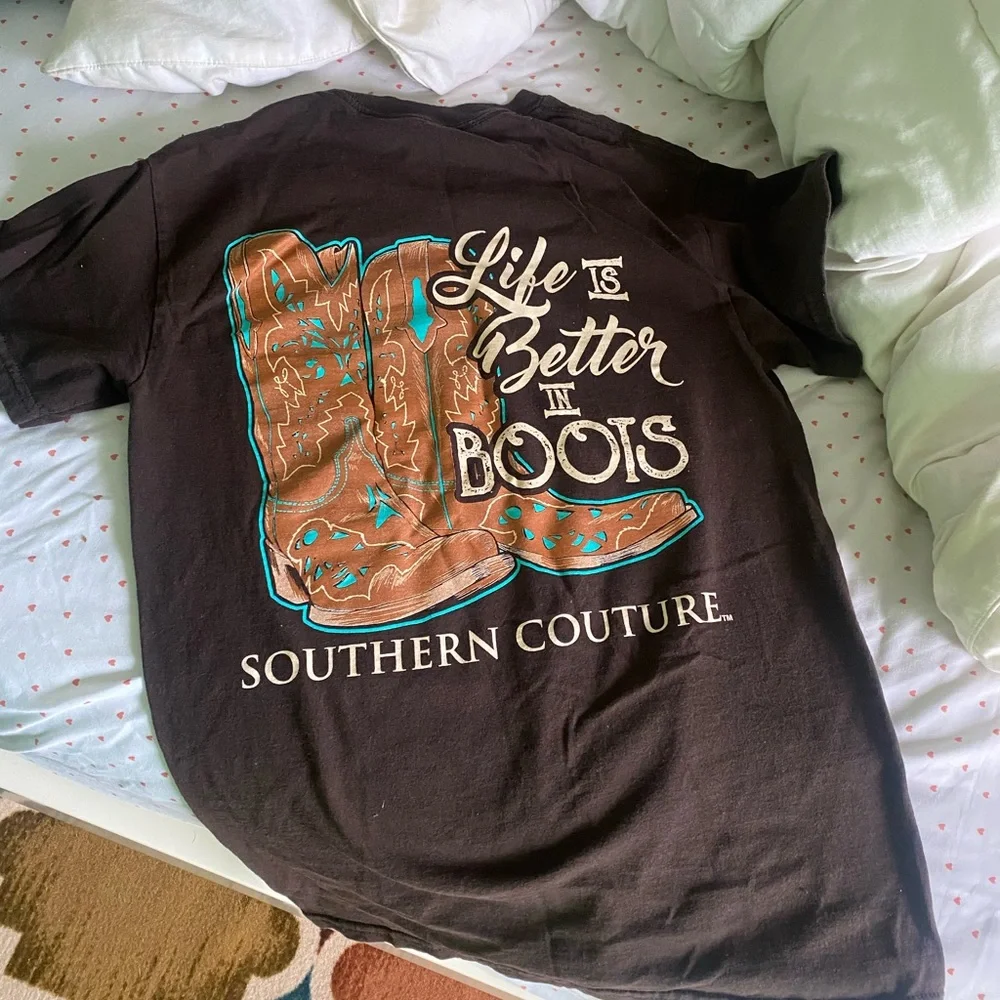 ❗CLOSET CLOSING ❗NWOT Southern Couture tshirt - Picture 1 of 2
